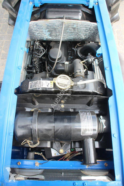 Сільськогосподарський трактор Iseki TL1900F