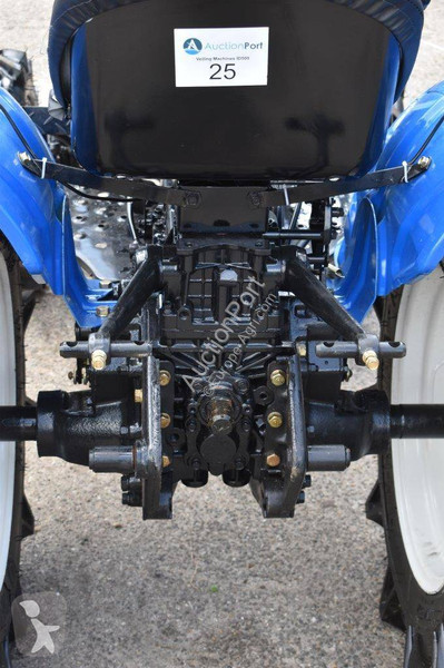 Сільськогосподарський трактор Iseki TX1510F