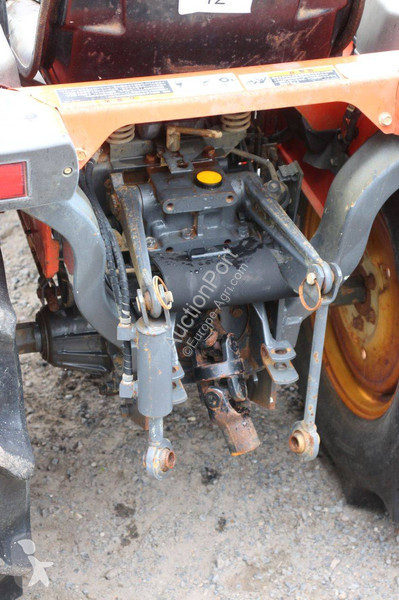 Сільськогосподарський трактор Kubota...