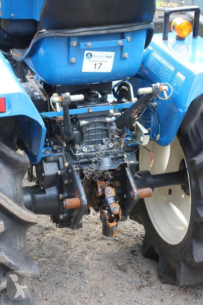 Сільськогосподарський трактор Iseki TU1600F
