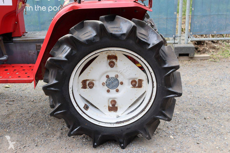 Shibaura P15F tractor
