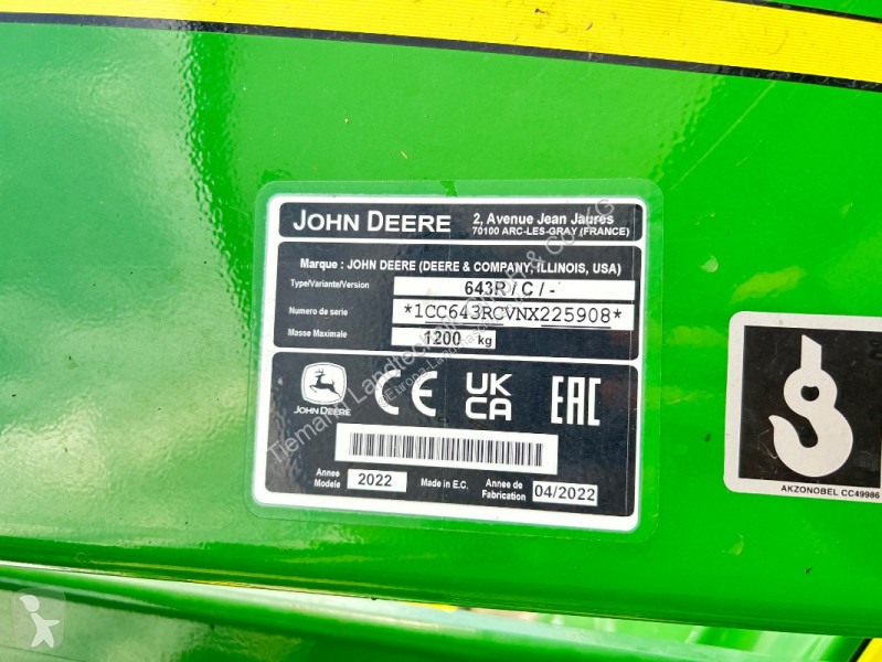 John Deere 615 tractor