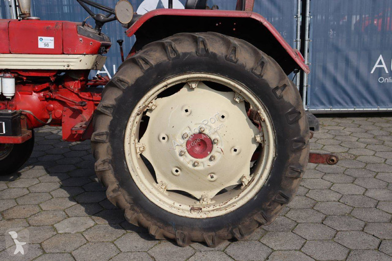 Tractor agrícola Mc Cormick 353