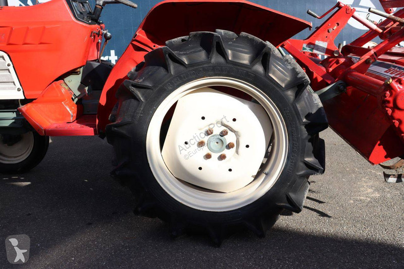 Tractor agrícola Yanmar YM 2010