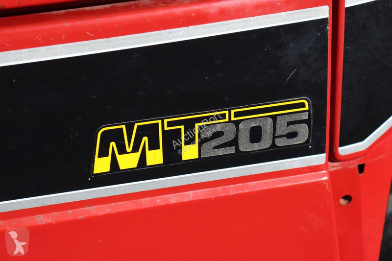 Tractor agrícola Mitsubishi MT205