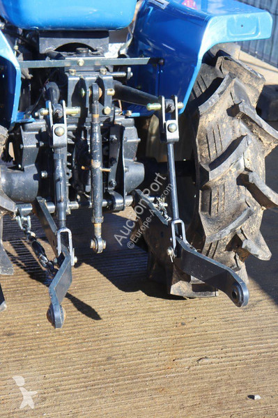 Tractor agrícola Iseki TU1400