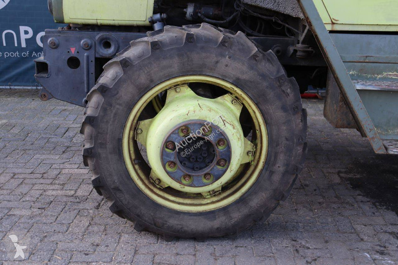 Tractor agrícola  800