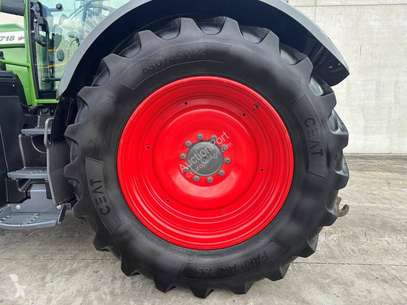 Tractor agrícola Fendt 718 Vario