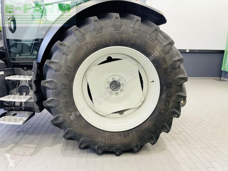 Tracteur agricole Valtra  g125ev versu