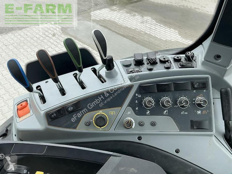 Tracteur agricole Valtra  t155a 2a1