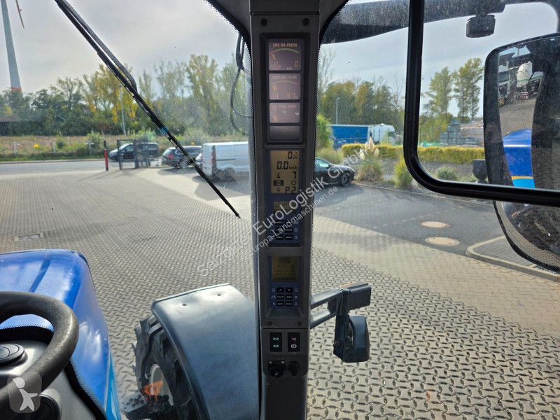 Tracteur agricole New Holland TG 230