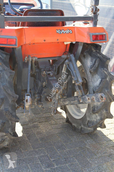 Tracteur agricole Kubota GT-3