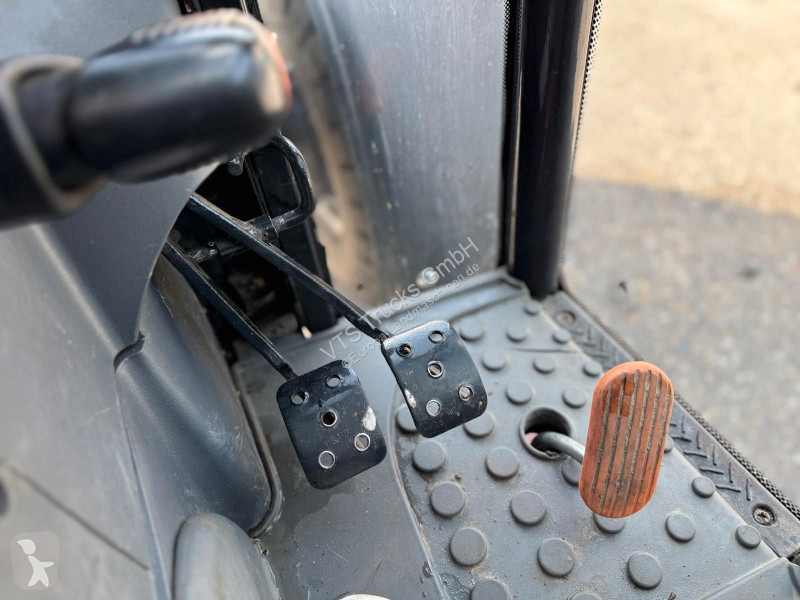 Zemědělský traktor Deutz-Fahr Agrokid 230...