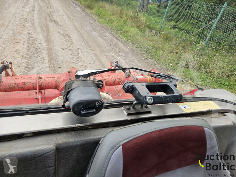 Zemědělský traktor Iseki Geas 33