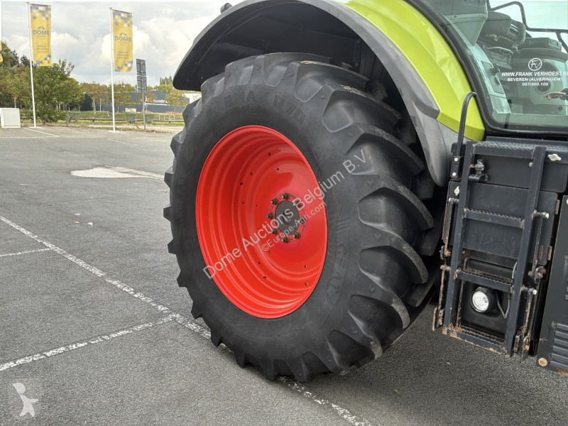 Zemědělský traktor Claas 830 Axion