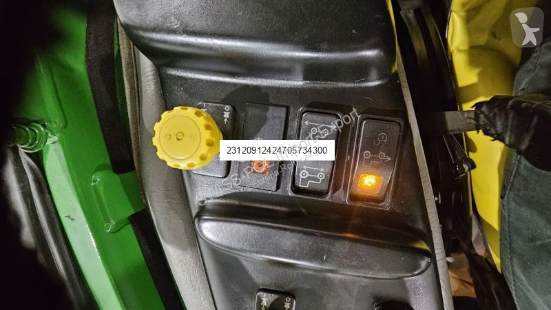 Traktor John Deere 4410