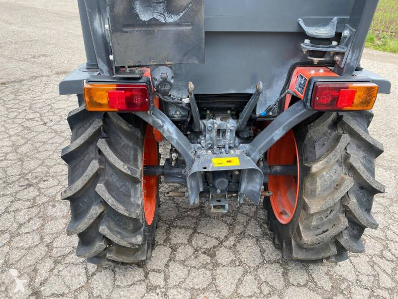Tractor agrícola Kubota B 1161 DT Boite de...