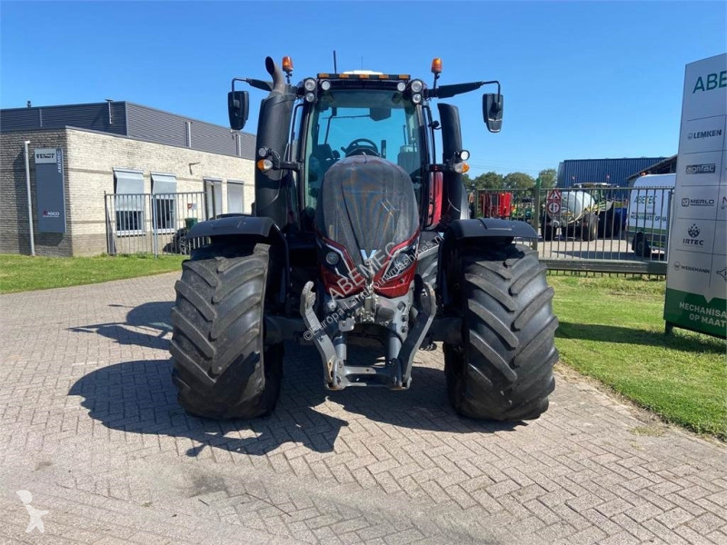 Tractor agrícola Valtra T 254