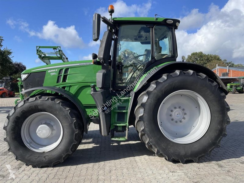 Tractor John Deere 6250R