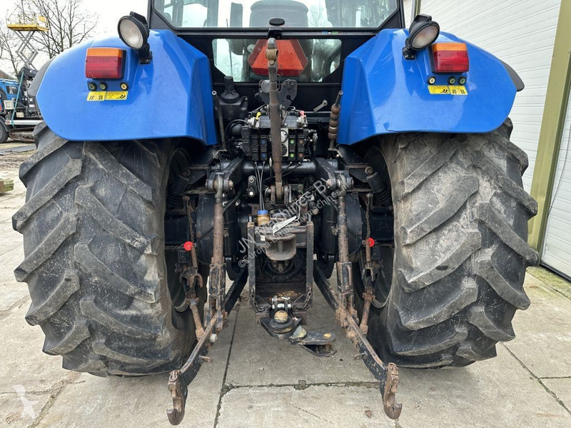 Tracteur agricole New Holland TVT 195 Dutch...