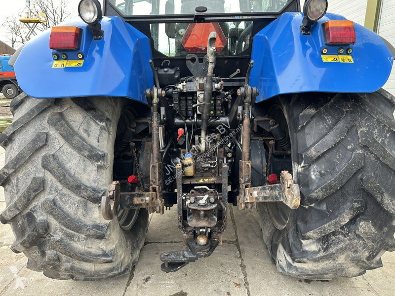 Tracteur agricole New Holland TVT 195 Dutch...