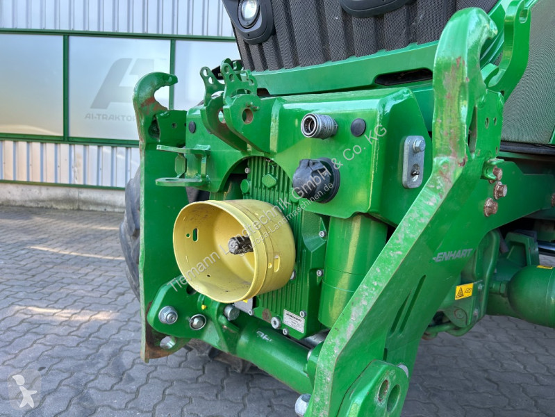 Trattore John Deere 6145R