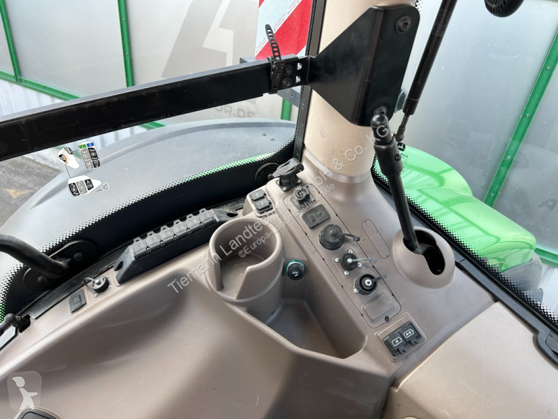 Tractor John Deere 215