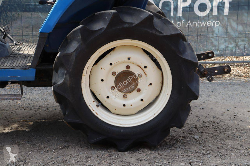 Tractor Iseki TU200