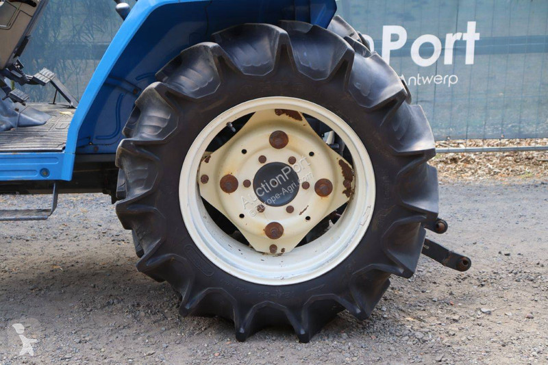 Tractor Iseki TA270F