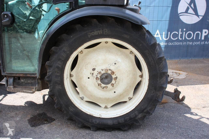 Tracteur agricole New Holland TN65D