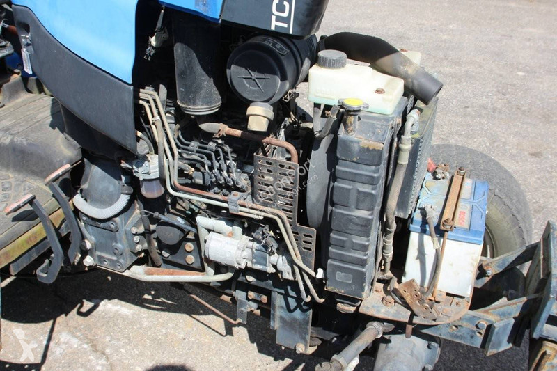 Tracteur agricole New Holland TC40D