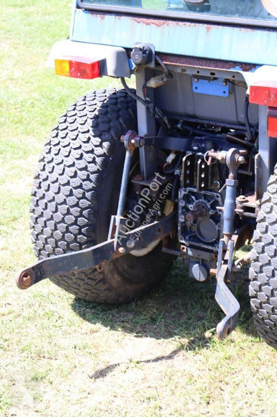 Tractor Iseki TF321F