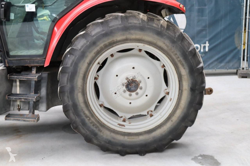 Tracteur agricole Massey Ferguson MF5445/4WD
