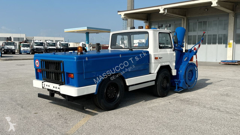 Trattore  F60 4X4
