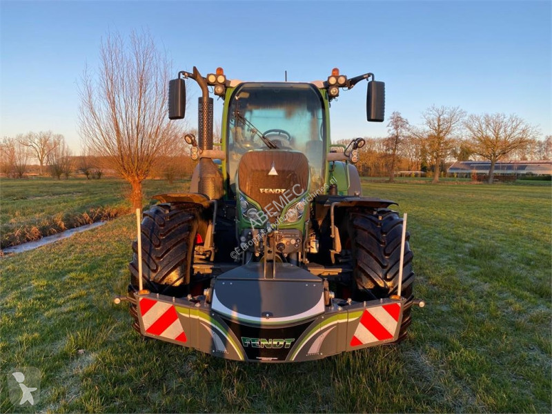 Lantbrukstraktor Fendt 514 SCR Profi + RTK Trimble