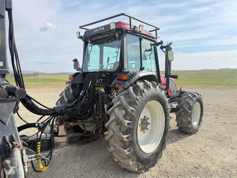 Tractor agrícola Valtra A93H + Palms 13D
