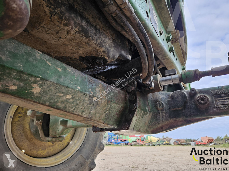Lantbrukstraktor John Deere 6430