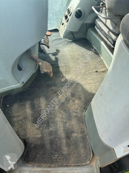 Lantbrukstraktor Claas  Axion 830 CIS+