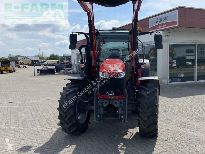 Landbrugstraktor Massey Ferguson  5711 m dyna-4