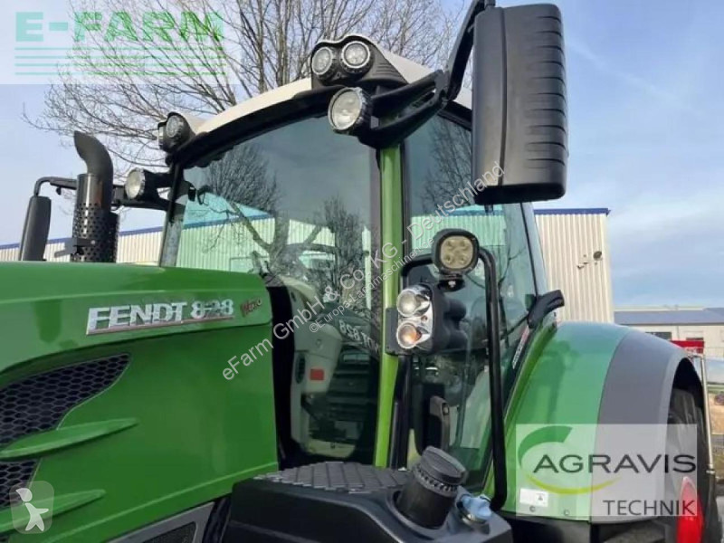 Landbrugstraktor Fendt  828 vario s4 profi plus
