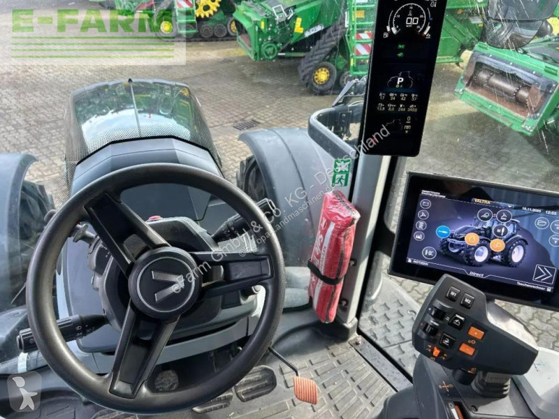 Landbrugstraktor Valtra  t195