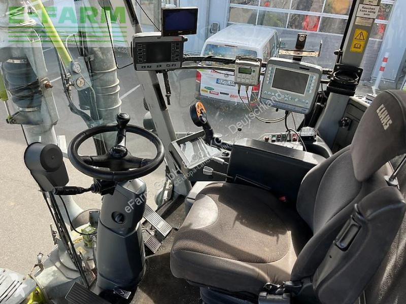 Landbrugstraktor Claas  xerion 3800 saddle...