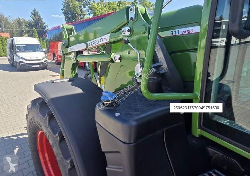 Traktor Fendt 311 VARIO