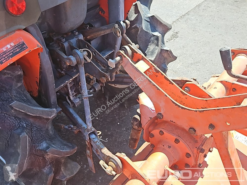 Lantbrukstraktor Hinomoto CX18