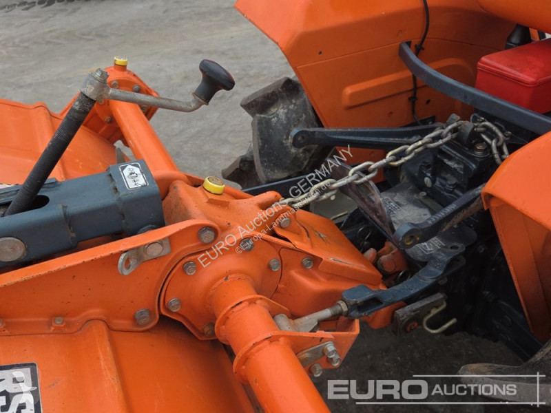 جرار زراعي Kubota B1402DT