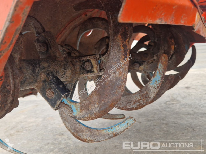 Трактор Kubota B40