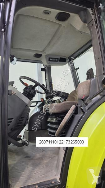 Lantbrukstraktor Claas Arion 420