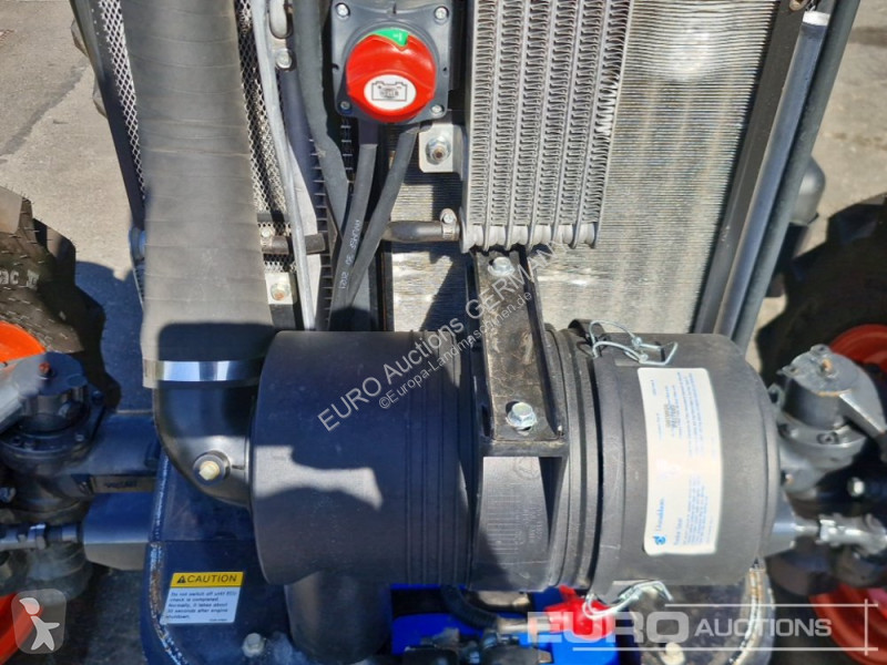 Tractor Kioti DK6020CH
