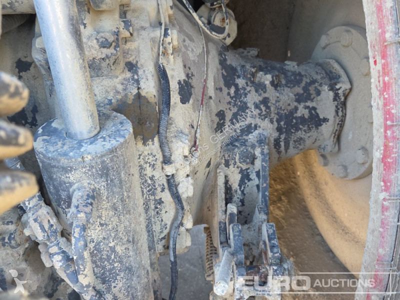 Lantbrukstraktor Fendt 828 VARIO