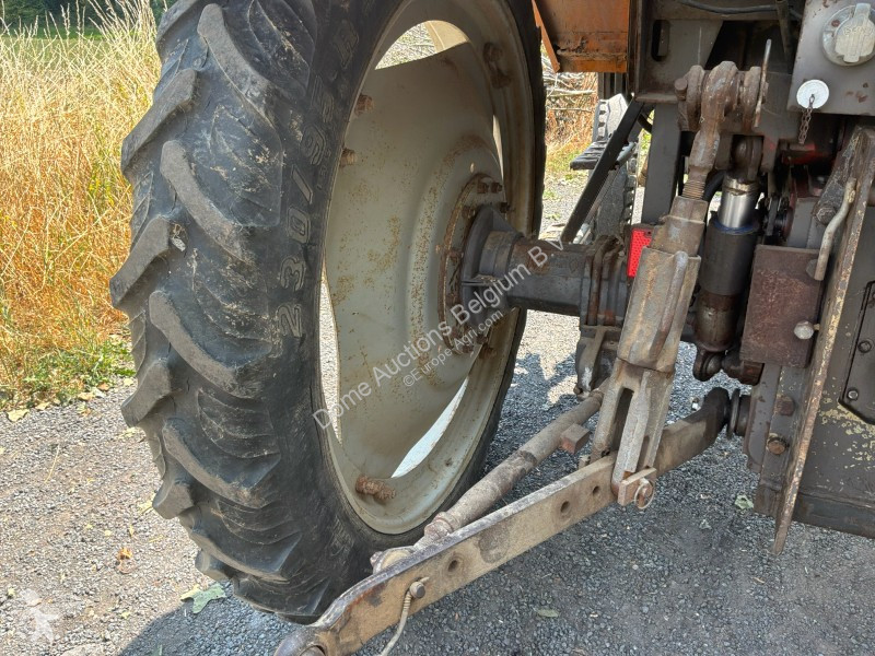 Lantbrukstraktor Renault 75 12 RS
